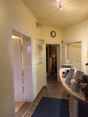 Eingang / Flur Gewerbe - Mehrfamilienhaus, Wohnhaus zum Kaufen in Villingen-Schwenningen