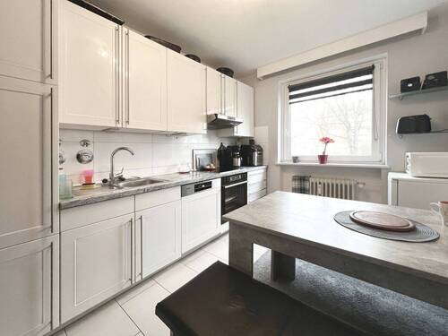 SCHRICK IMMOBILIEN: BARSBÜTTEL - Etagenwohnung mit 96,50 m&sup2; in Barsbüttel zum Kaufen