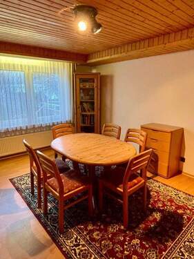 weiteres Zimmer EG - 