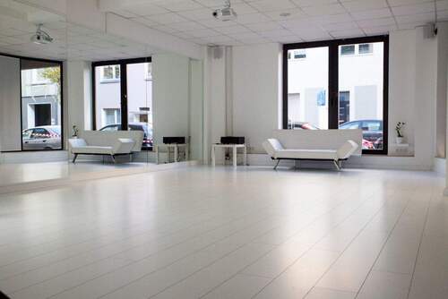 Meetingraum - Renoviertes 130qm-Büro fläche mit All-Incl.-Service zu Top-Preis - All-in-Miete