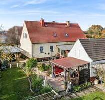 Gemütliche Doppelhaushälfte mit großem Garten und Pool - Steinhöfel Demnitz