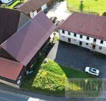 Einzigartiges landwirtschaftliches Anwesen - Wohnhaus, Scheunen und noch viel mehr! - Kulmbach / Lösau