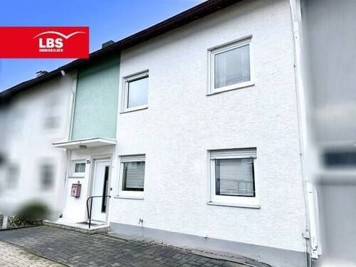 Hausansicht - Familienglück - Reihenmittelhaus in zentraler Wohnlage von Herford!