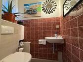 Gäste-WC - 4 Zimmer Reihenmittelhaus in Herford