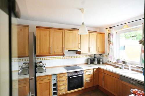 Küche - 6 Zimmer Reihenmittelhaus zum Kaufen in Bergedorf OT Neuallermöhe
