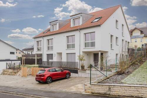 Hausansicht - In 4 Wochen einziehen! Wohnen und Leben im malerischen Weinort Erlabrunn