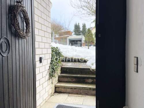 Der Zugang zur Einliegerwohnung - 