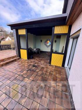 überdachter Freisitz - 