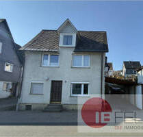 *PROVISIONSFREI* Für SinglesPaare ETW in ZFH (OG+DG) mit Außenstellplatz, BJ 1994, in Hilchenbach