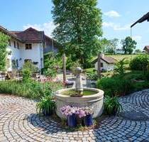 - RESERVIERT - Business-Traum in Alleinlage: Autarker Dreiseithof mit Seminarräumen & Saunahaus - Landau an der Isar Attenhausen