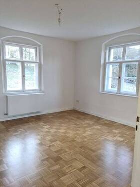 Zimmer 2 - 