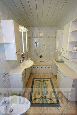 Badezimmer Erdgeschoss - 