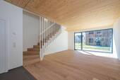 Wohnzimmer - Reihenendhaus mit 133,00 m&sup2; in Berlin zum Kaufen