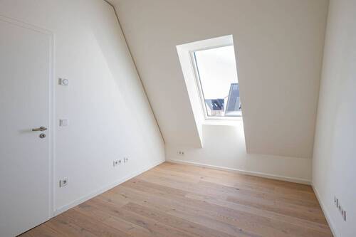 Zimmer 3 - 