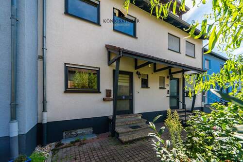 Eingang - Gemütliches Reihenmittelhaus mit Garten und vielseitigem Raumangebot
