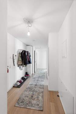 Flur - Etagenwohnung mit 95,30 m² in Ludwigsburg / Pflugfelden zum Kaufen