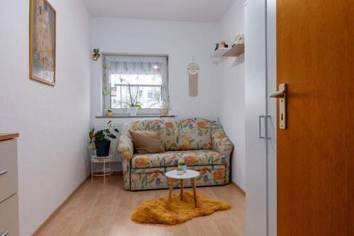 Kinderzimmer / Büro - 