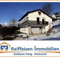 Solides Einfamilienhaus in ruhiger Siedlungs-Aussichtslage - Waldkirchen