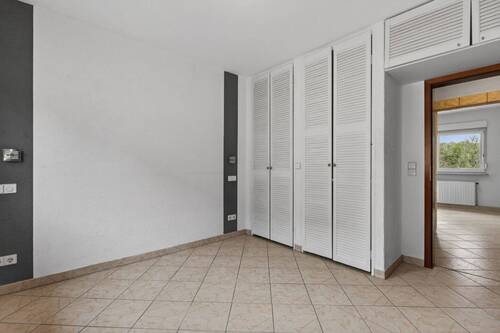 Schlafzimmer - 2 Zimmer Etagenwohnung zum Kaufen in Karlsruhe / Knielingen