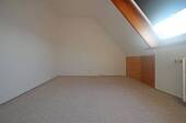 Zimmer 1 im Obergeschoss - Reihenmittelhaus mit 72,90 m² in Geesthacht zum Kaufen
