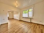 Esszimmer linke Hausseite - 