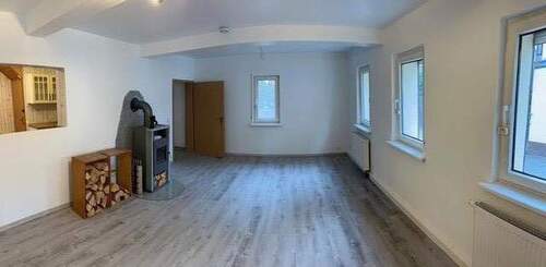 Wohnzimmer im EG - 4 Zimmer Einfamilienhaus in Riedstadt-Goddelau