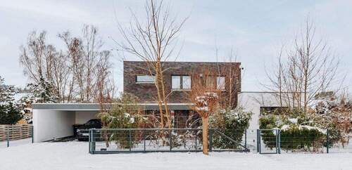 Frontansicht - Einzigartiges Architektenhaus für Ihre Familie in Brietlingen
