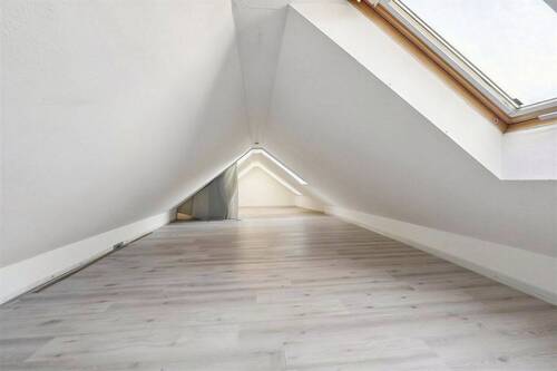 Spitzboden, Hobbyraum - leer - 