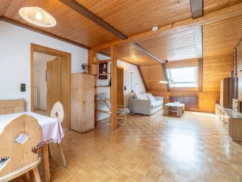 Wohn-/Essbereich DG - 