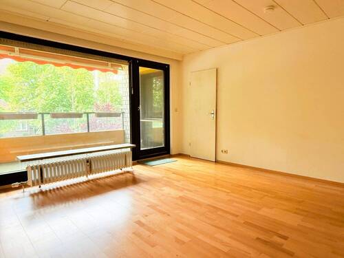 Wohnzimmer IV.jpg - Etagenwohnung mit 67,00 m² in Lübeck zum Kaufen