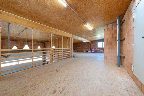 Lagerhalle - 