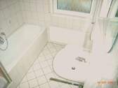Dusch- und Wannenbad, WC - 3 Zimmer Etagenwohnung zur Miete in Hürth
