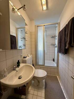 Tageslichtbad - Etagenwohnung mit 50,00 m&sup2; in Lörrach zum Kaufen