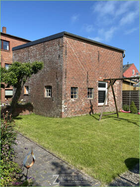 Nebengebäude Rückseite - 