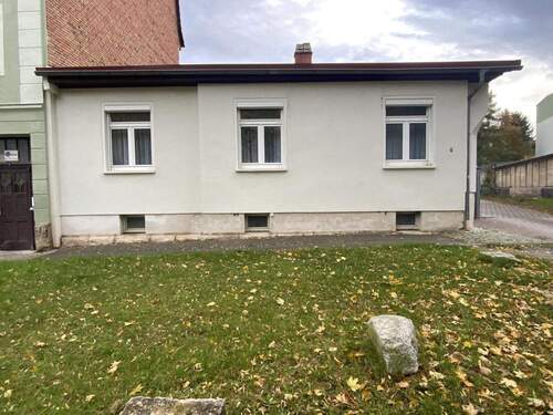 Straßenansicht - 4 Zimmer Einfamilienhaus in Apolda