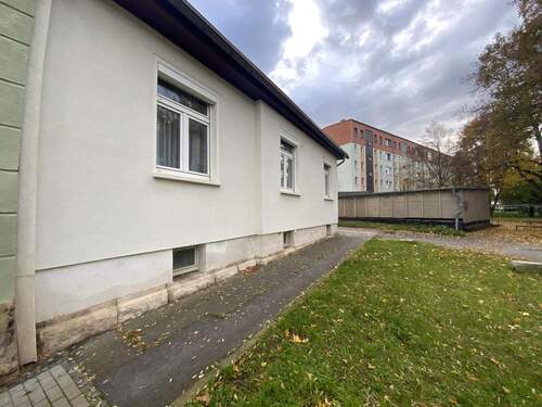 Straßenansicht - Einfamilienhaus mit 97,00 m&sup2; in Apolda zum Kaufen