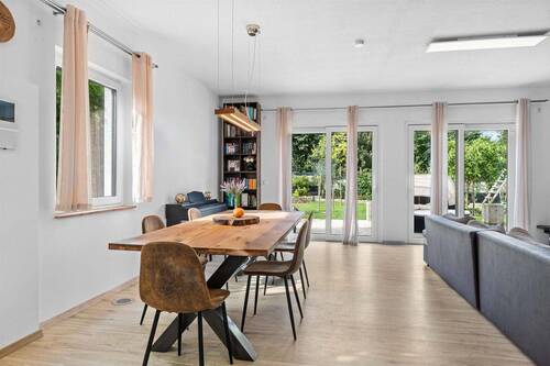 Wohn- und Essbereich - 