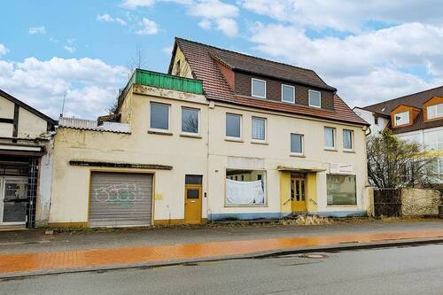 Straßenansicht - 9 Zimmer Mehrfamilienhaus, Wohnhaus zum Kaufen in Bad Lauterberg im Harz