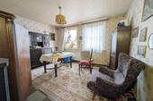 Wohnzimmer 1. OG - Mehrfamilienhaus, Wohnhaus mit 279,00 m&sup2; in Bad Lauterberg im Harz zum Kaufen