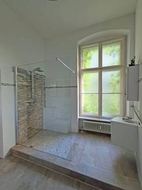 Badezimmer - 3 Zimmer Etagenwohnung in Berlin