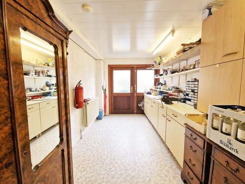 Garage - 