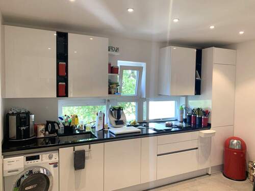 Küche,.jpeg - Etagenwohnung mit 110,00 m&sup2; in Bad Homburg vor der Höhe zum Kaufen