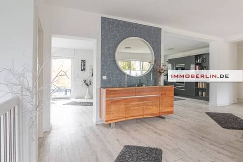 5 - Bungalow mit 119,00 m&sup2; in Teltow zum Kaufen