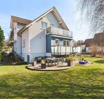 Einfamilienhaus (provisionsfrei), 726 qm Grundstück, in 