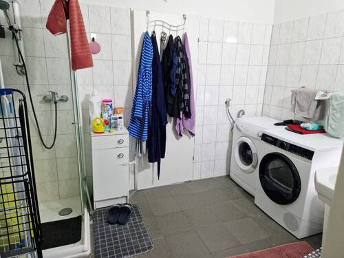Haus 2 EG Bad - 