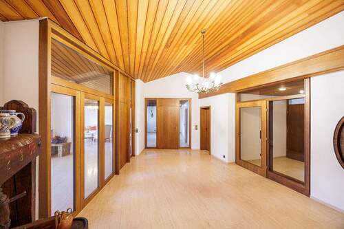 Empfangshalle - 6 Zimmer Bungalow zum Kaufen in Cleebronn
