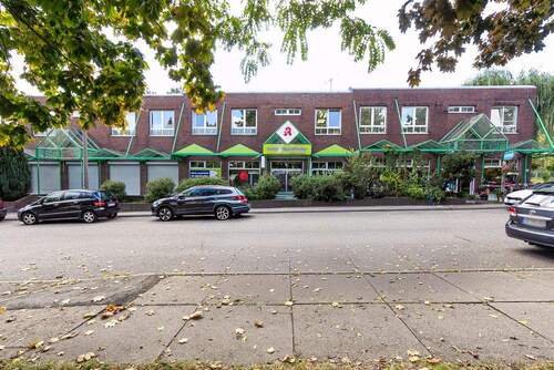 Außenaufnahmen - 1 Zimmer Mehrfamilienhaus, Wohnhaus in Dresden