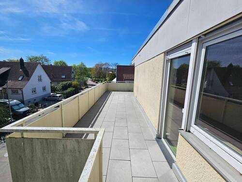 20260424_124443.jpg - Lichtdurchflutete Wohnung mit großer Dachterrasse