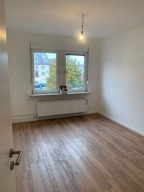 Ess-/Wohnbereich - Etagenwohnung mit 50,00 m² in Frankfurt am Main zur Miete