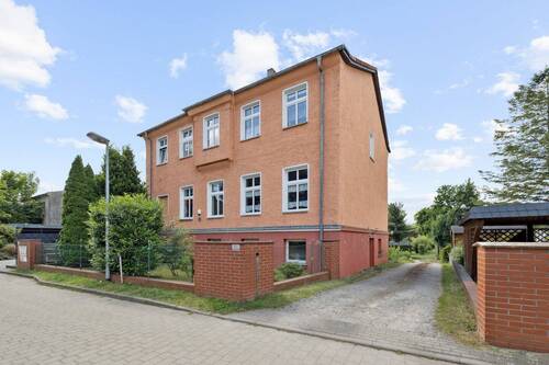 Ansicht Front - 1 Zimmer Mehrfamilienhaus, Wohnhaus in Grünheide (Mark)